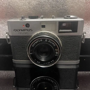 Olympus 35 RC 35MM E. Zuiko 2.8/42mm Rangefinder Camera FOR PARTS/REPAIR  - Picture 1 of 15