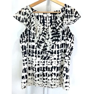 Blusa con volantes de seda estampada manga gorra cuello en V negra blanca talla 8 ST. JOHN - Imagen 1 de 8