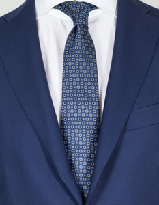 Cravatta Kiton blu scuro con fiori blu e bianchi e quadrati blu scuro - Foto 1 di 1