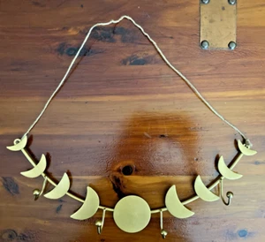 Fases lunares colgante de pared con ganchos para llaves, joyas; porta llaves para pared - Imagen 1 de 4