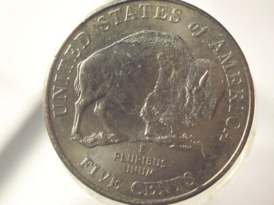 2005 p Buffalo nickle die crack and chip REV error coin BU - Image 1 of 4