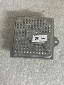 2014-2020 Jeep Grand Cherokee Headlight Control Module HID Xenon Ballast OE - Picture 1 of 6