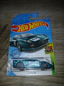 Hot Wheels HW Exotics JAGUAR XJ220 2020  - Picture 1 of 2