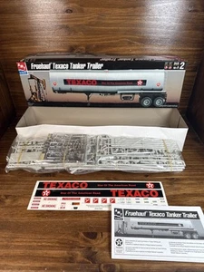Sealed AMT Ertl Fruehauf Texaco Tanker Trailer 1:25 scale Model Kit #30063 - Picture 1 of 8