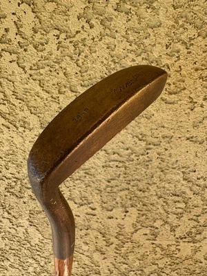 POWERBILT 38HB BLADE 35" PUTTER W/ HICKORY STICK SHAFT & ORIGINAL LEATHER GRIP - Image 1 of 4