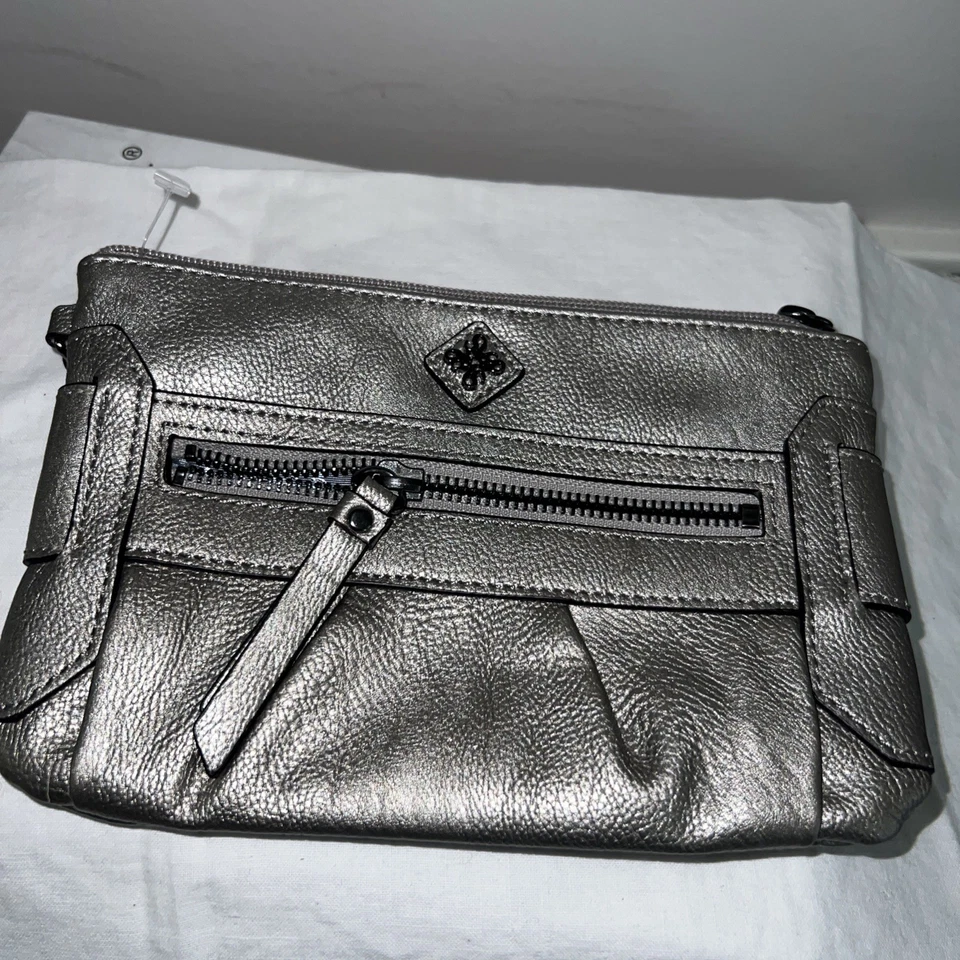 Cartera pulsera cremallera Simply vera by Vera wang Foto 1 de 4