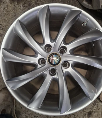 Alufelge Alfa Romeo Giulietta 156093271 - Bild 1 von 4