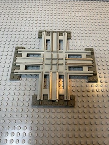 LEGO® - 12 V Eisenbahn (7857) Elektrische Kreuzung - Bild 1 von 2