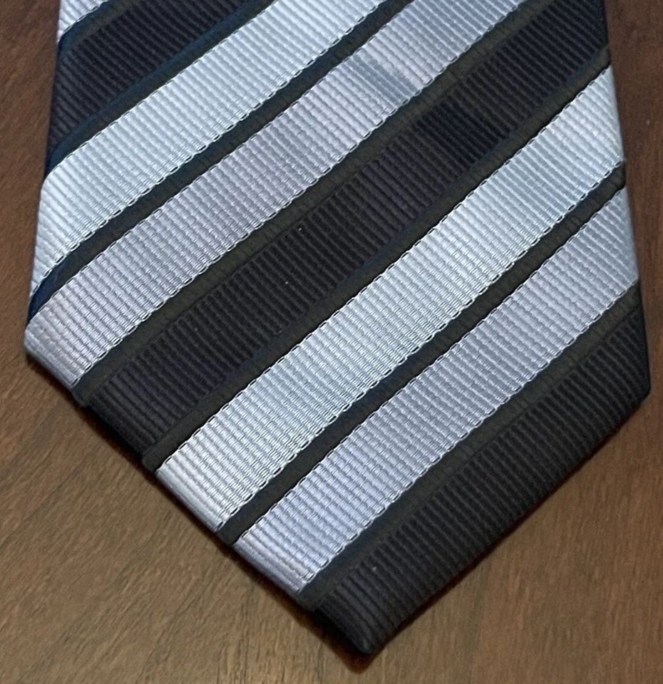 Valentino Ricci Milano Negro Gris Hecho a Mano 100% Poliéster Hecho en China Foto 1 de 4