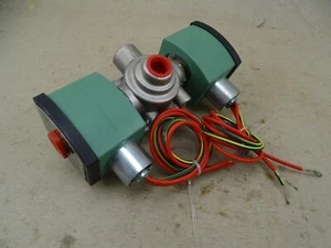 Asco Red Hat 4-Way Direct Solenoid Valve 125psi 3/8" , 8342G722 - Picture 1 of 9