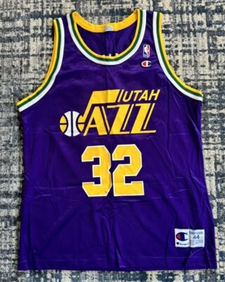 Vintage 90s Utah Jazz Karl Malone #32 Champion Basketball Jersey Sz 44 NBA - Image 1 of 4