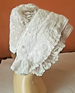 Coiffe début XXe en linon et tulle brodé avec dentelle - Photo 1/4