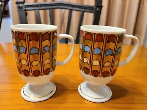 2 Vintage Holt Howard Pedestal Mug Cup Gold Trim Gold Rust Blue 8 oz - Picture 1 of 4