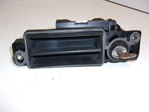 ✅ 03-06 MERCEDES E500 W211 TRUNK LID LOCK LATCH HANDLE A2037500493 OEM Z21 - Picture 1 of 5