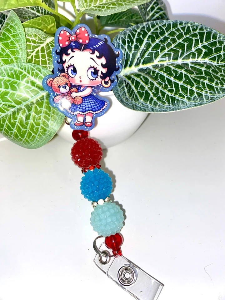 Carrete de insignia rectractable de acrílico Betty Bear Foto 1 de 3