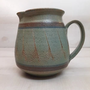 Lily Bay Studio Linda Sheard Keramik Steinzeug Krug 40 Unzen grün  - Bild 1 von 19