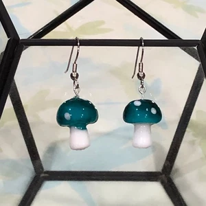 Damen und Mädchen türkis Pilz Ohrhänger - Bild 1 von 5