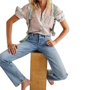FREE PEOPLE We the Free Shelby Low Rise Boyfriend Straight Leg Denim Jeans 25 2 - Picture 1 of 9