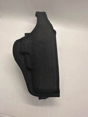 Bianchi Nylon Duty Holster Size 13 AccuMold Black Tactical Belt Holster EUC - Image 1 of 4