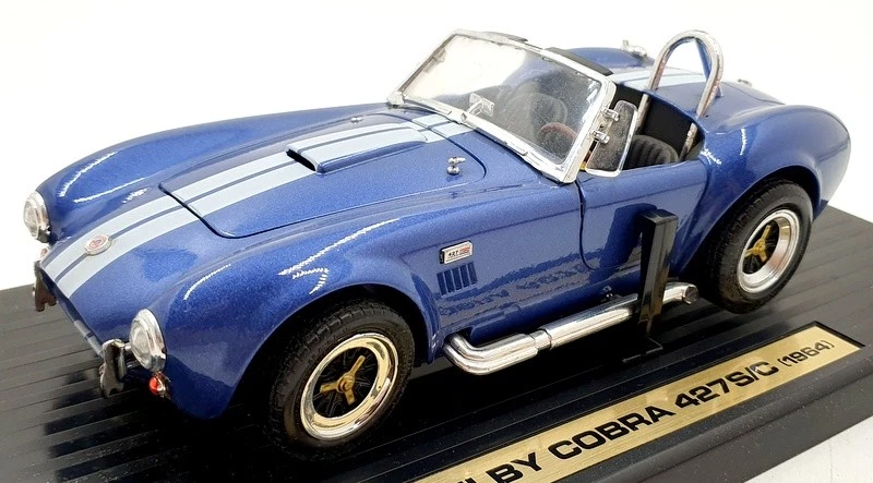 Road Legends 1/18 Scale Diecast 92058 - 1964 Shelby Cobra 427 S/C Blue/white - Image 1 of 4