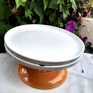 Vintage Trend Pacific White Bauhaus Stoneware Plates by Isamu Kenmochi Stoneware - Picture 1 of 3