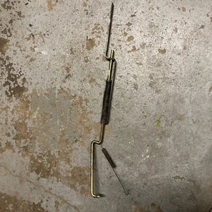 John Deere Tractor LT133 BRAKE LINKAGE SPRING ROD ASSEMBLY Parts Used - Picture 1 of 1