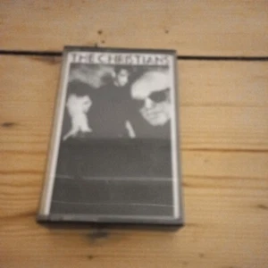 THE CHRISTIANS SELF TITLED CASSETTE TAPE ALBUM - Picture 1 of 7