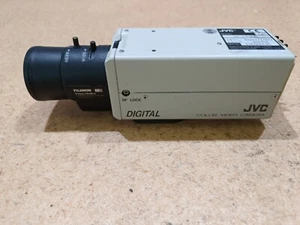 TELECAMERA ANALOGICA JVC mod. TK-C920E 535 LINEE 2.7-13mm - Foto 1 di 12