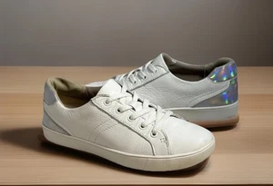 Zapatillas Naturalizer Morrison Cuero Blanco Plateado Metálico Para Mujer Talla 7.5 Anchas - Imagen 1 de 7