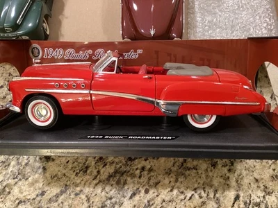 Motormax 1:18 ‘49 Buick Roadmaster Dynaflow Convertible - Image 1 of 4