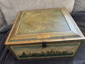 1930's Tin Box ,Aeroplane View Of Manhattan Island 12”x12x6 - Picture 1 of 12