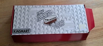 12 X 1962 Volkswagon Classic Bus Die Cast 1.64 - Image 1 of 2