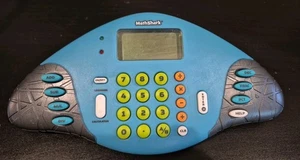 Juguete educativo y calculadora para construir habilidades electrónicas de mano de tiburón matemático - Imagen 1 de 3