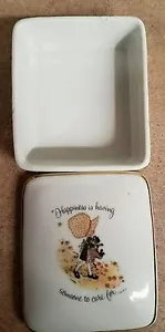 HOLLY HOBBIE PORCELAIN TRINKET BOX W LID HAPPINESS IS HAVING SOMEONE TO CARE FOR - Picture 1 of 5