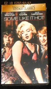 ***NEW ***VHS ****SOME LIKE IT HOT ****STARRING**MARILYN MONROE **MINT CONDITION - Picture 1 of 2