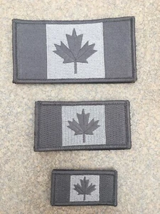 Canadian Flag Patch 2x1”.Wolf Grey. Hooks Backing. Small. - Bild 1 von 4