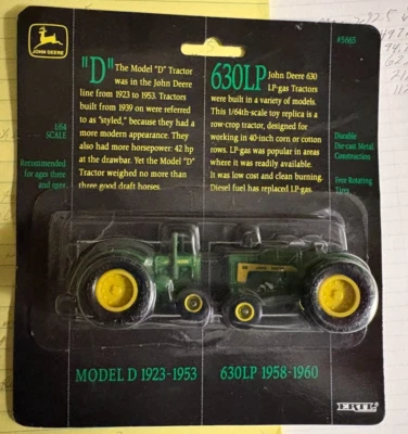 Tractores ERTL John Deere Modelo D 1923-1953 y 630 PL 1958-1960 escala 1/64 Foto 1 de 2