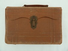 Petite sacoche en 'fibrone' , (ou presthoff = cuir erzatz en carton compressé )