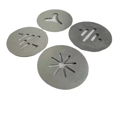 Juego de 4 discos de prensa de galletas vintage redondos de 2,25", retro para hacer pan corto para galletas Foto 1 de 4