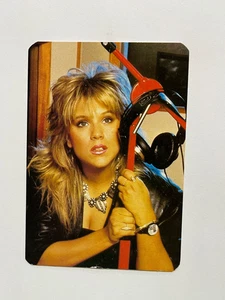 Calendario bolsillo tarjeta vintage 1988 Samantha Fox erótico cine cantante música #4293 - Imagen 1 de 3