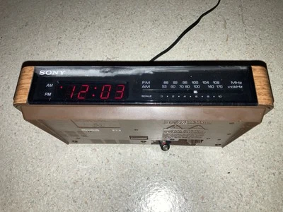 Sony Dream Machine ICF-C400 Digital dual Alarm Clock Radio AM/FM Turner - Image 1 of 4