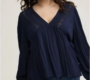 Torrid Boho-Top mit Spitzeneinsatz Damengröße 4X marineblau - Bild 1 von 10