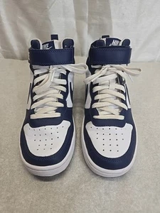 Nike Court Borough Mid 2 weiß signalblau Turnschuhe GS Jugend Größe 5,5 CD7782-107 - Bild 1 von 13