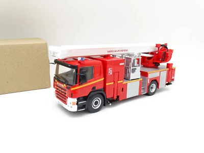 Ixo Code 3 SB 1/43 - Scania P320 DB4x2 Firefighters Aerial Platform - Image 1 of 2