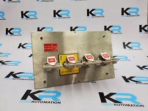 Allen Bradley 440T-MMRXE33MIMJMJM Guardmaster Prosafe Llave Atrapada Enclavamiento - Imagen 1 de 5