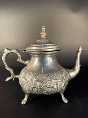 Cafetera de cobre vintage - rara plateada Dallah de Oriente Medio Foto 1 de 4