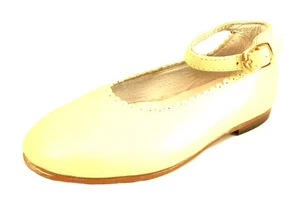 DE OSU - Spain - Girls Lemon Yellow Leather Dress Shoes -European - Sizes 13-3 - Picture 1 of 5