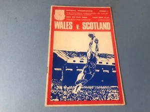 Programa Amistoso Internacional Gales v Escocia 1969 - Imagen 1 de 5