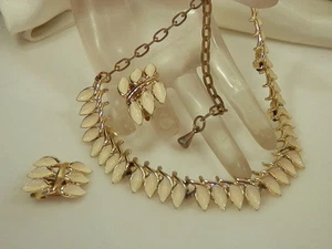 Sehr schönes Vintage 50er Jahre Emaille Halb Set 809H - Bild 1 von 6