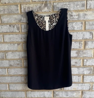 Camiseta sin mangas relajada reversible con estampado de leopardo negro sin mangas Chico's talla 0 (S) Foto 1 de 4